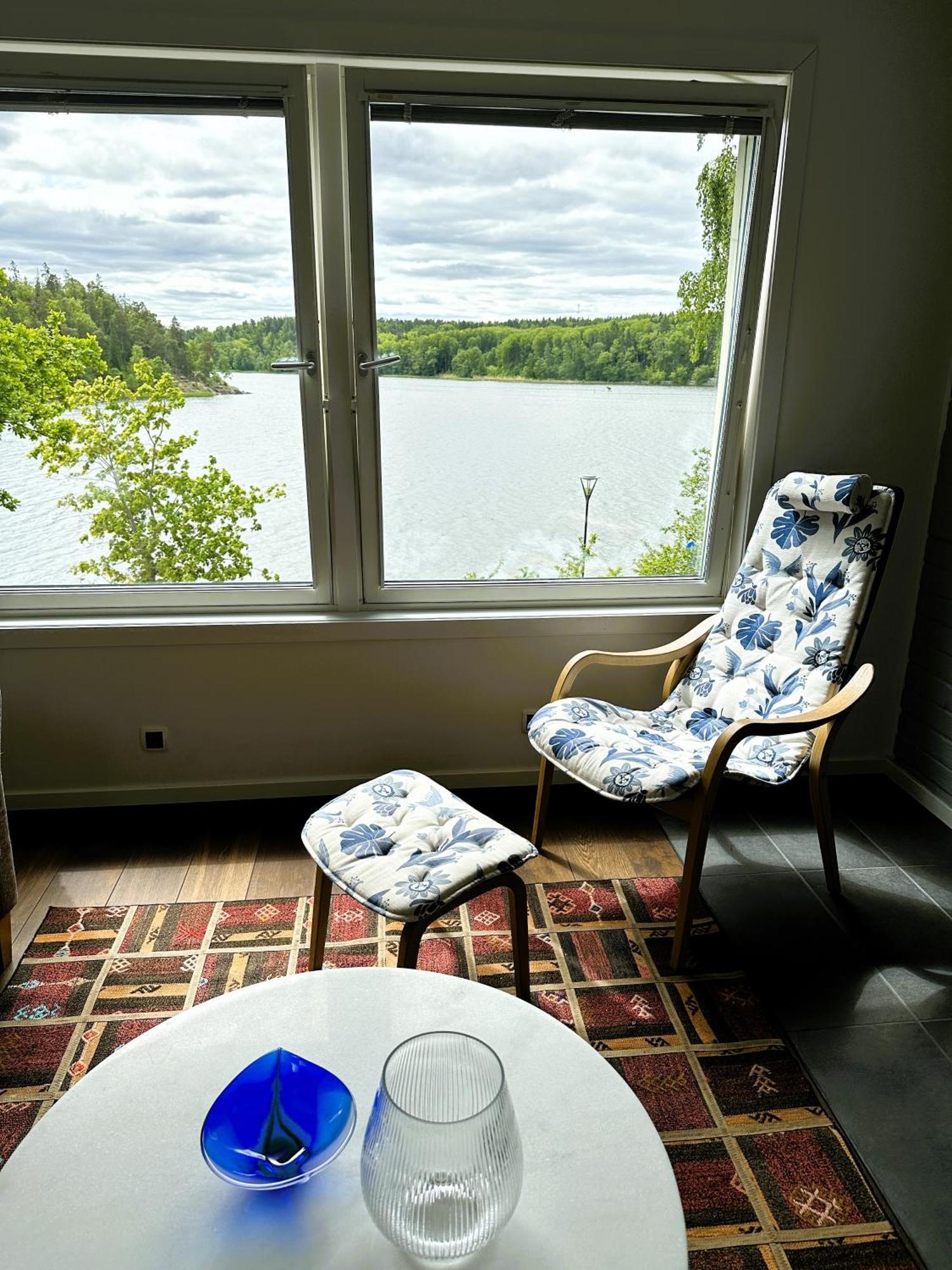 The Luxurious Lakeview Villa Near 스톡홀름 외부 사진